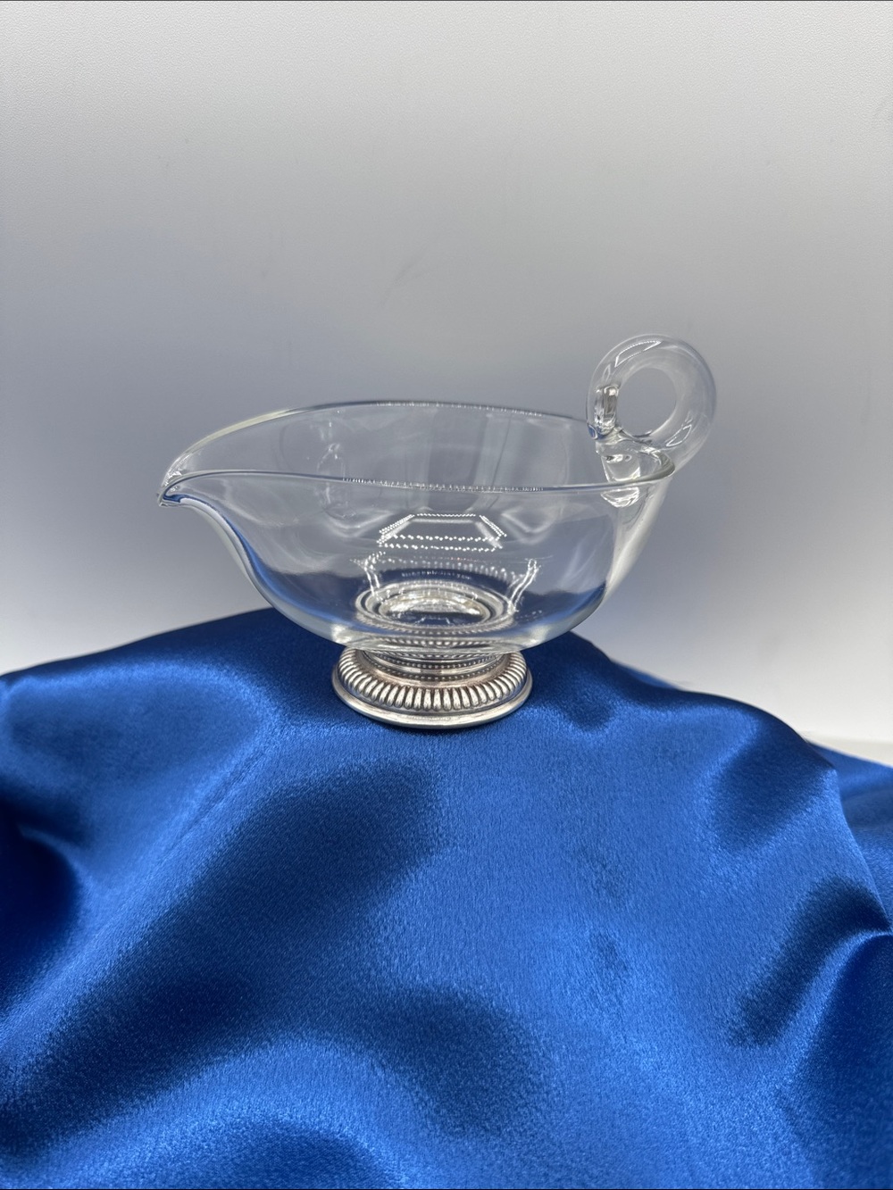Clear Glass Sauce or Gravy Boat with Decorative Handle #1